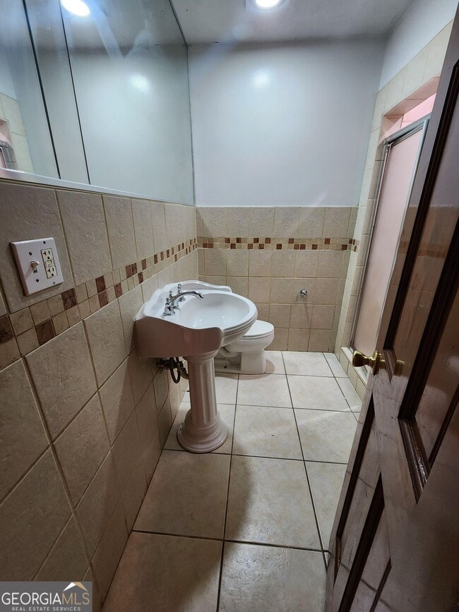 Building Photo - 3186 Quincetree Ln