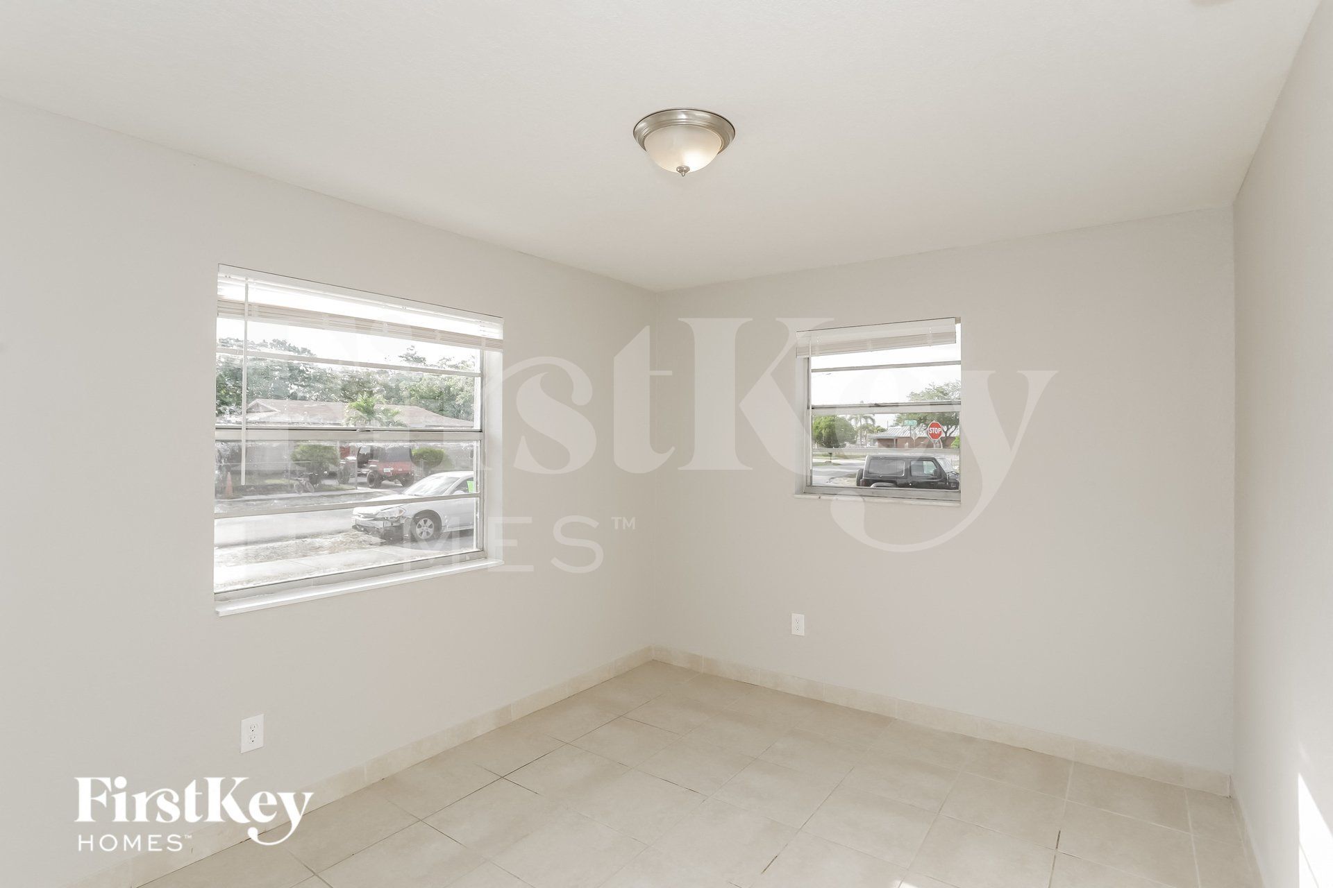 Building Photo - 18931 NW 33rd Pl