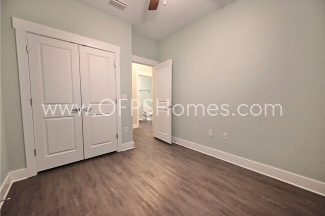 Building Photo - 312 N Sand Palm Rd