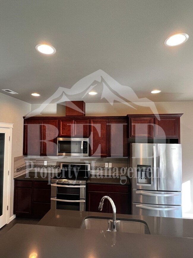 Building Photo - 3887 Portside Dr