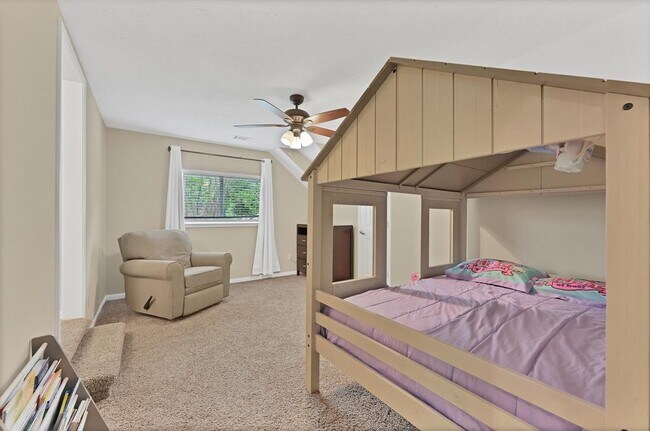Building Photo - 31406 Capella Cir