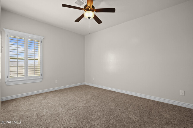 Building Photo - 12333 Desert Dove Ave