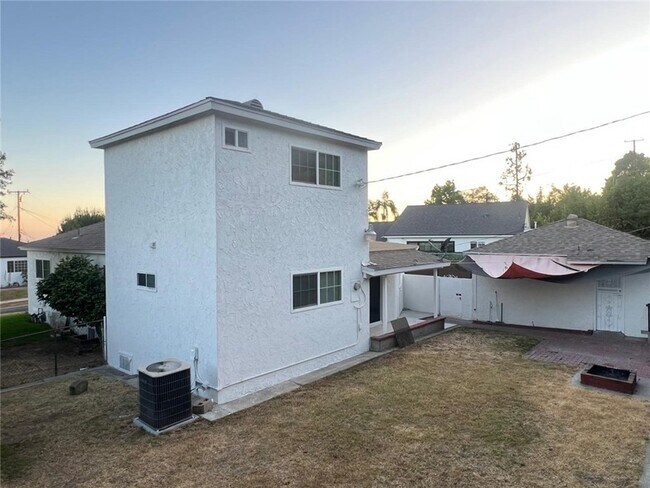 Building Photo - 2058 Wheeler Dr