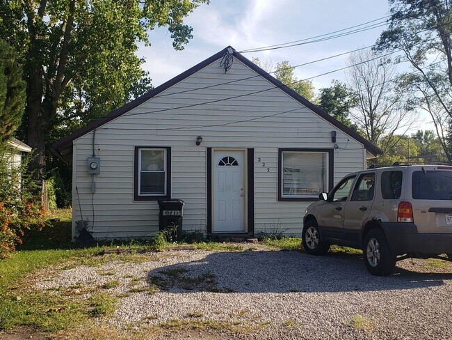 Building Photo - Cozy 3 Bedroom Single Family House in Perkins Township