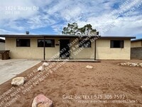 Building Photo - 1624 Ralph Dr