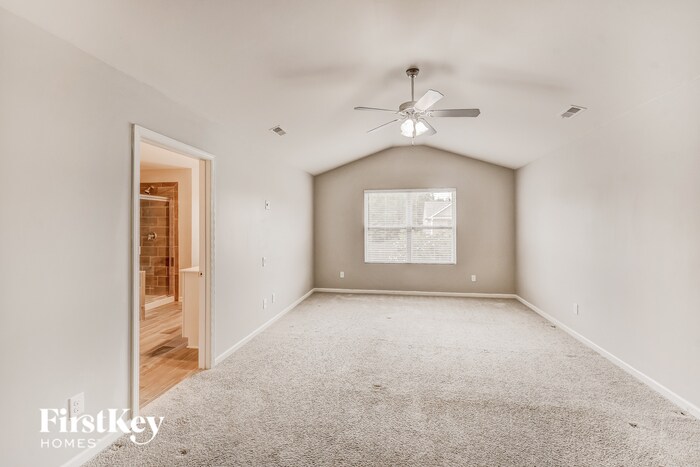 Building Photo - 13016 Olmsted Cir