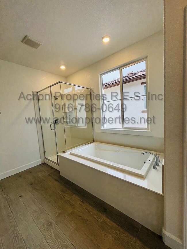 Building Photo - Action Properties RES inc. Offering Brand New Breckenridge @ Sierra West Solar 5 Bedroom 2793aq f...