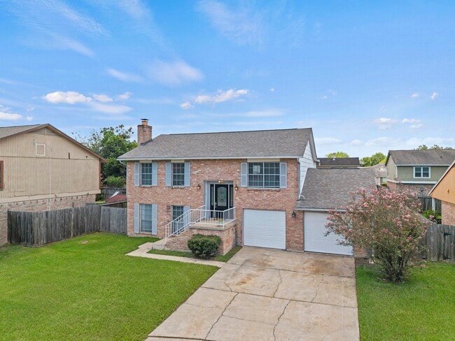 Building Photo - 16723 Running Quail Ct