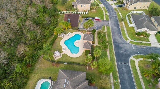 Building Photo - 2335 Cedar Garden Dr