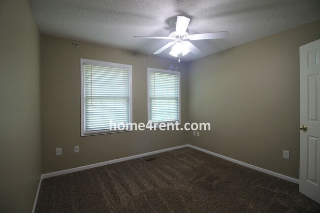 Building Photo - Blue Valley Schools w/ Wood Floors, Finish...