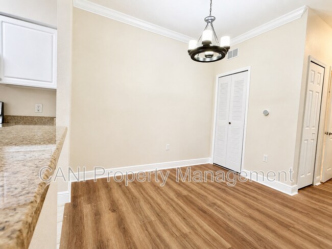 Building Photo - 430 Southern Pecan Cir