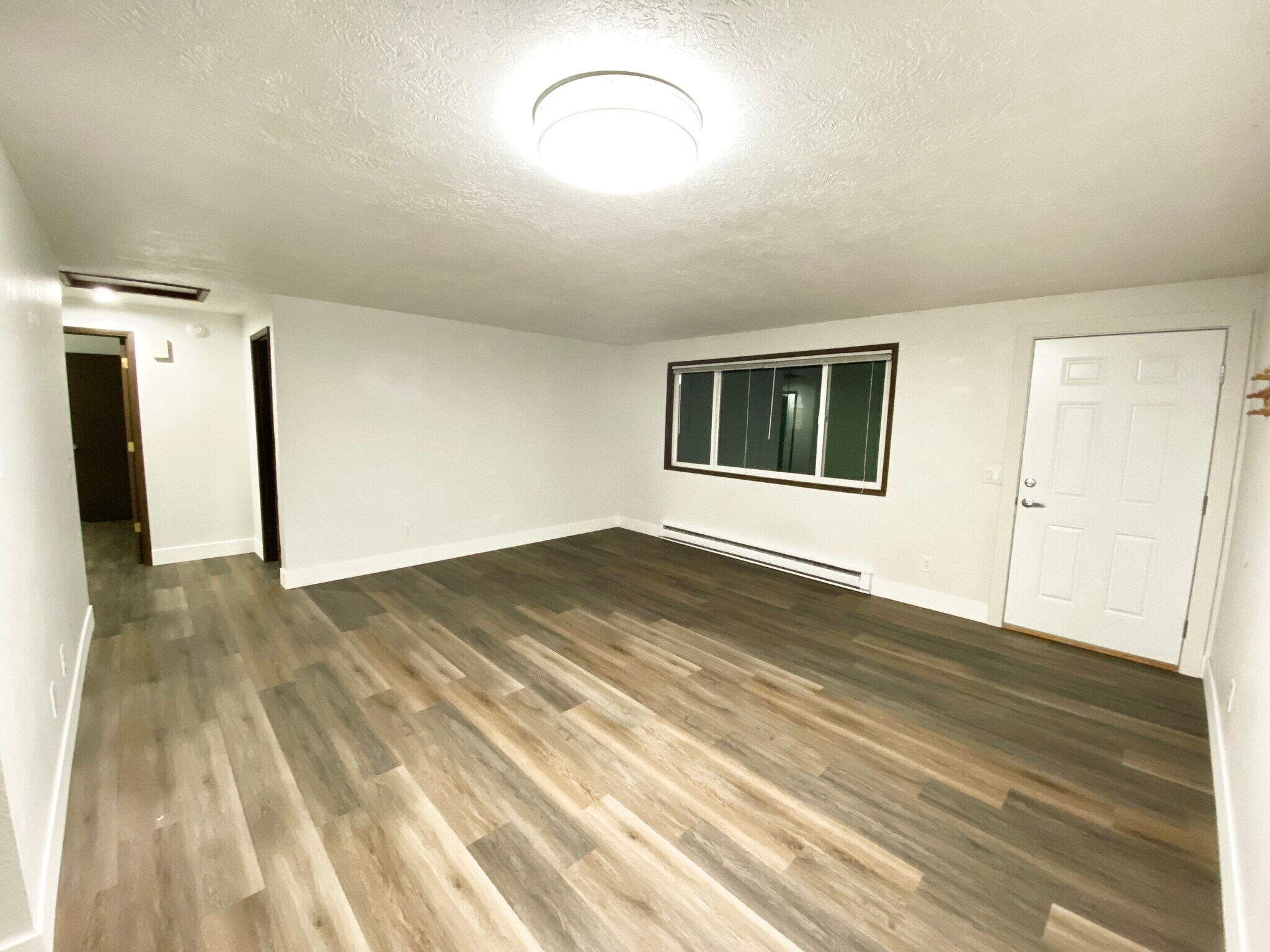 Building Photo - 3238 Lyon St SE