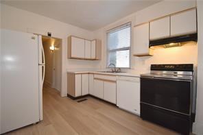 Building Photo - 932 Idlewood Ave