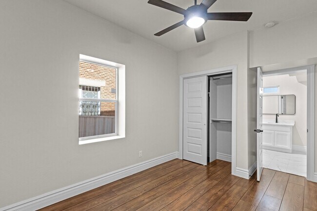 Building Photo - Yandell Unit 1