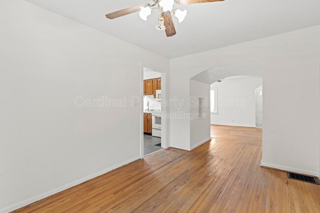 Building Photo - 2602 Elmo Pl
