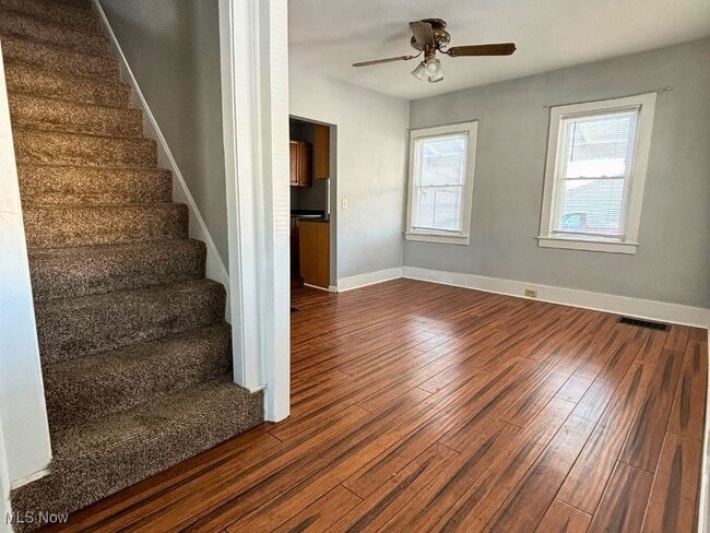 Building Photo - 151 Chestnut St