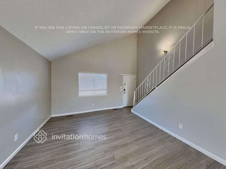 Building Photo - 2821 S Argonne St