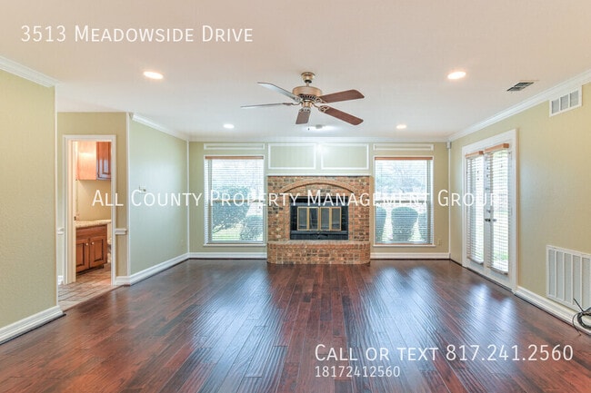 Building Photo - 3513 Meadowside Dr