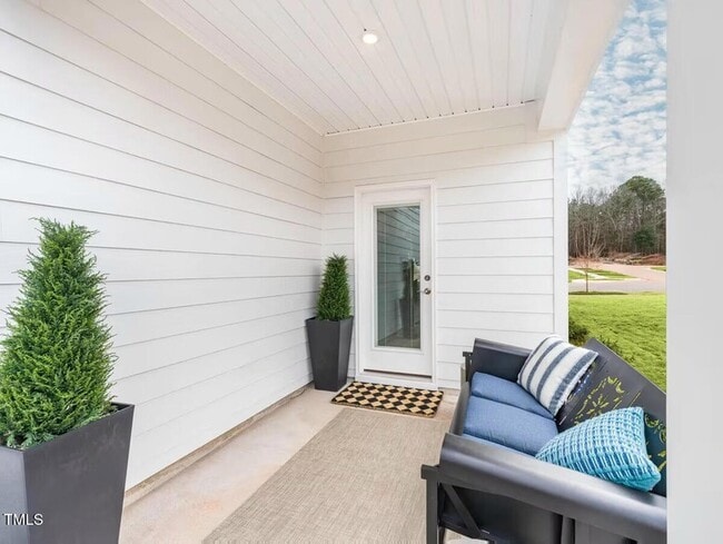Building Photo - 1103 Alfonso Ln