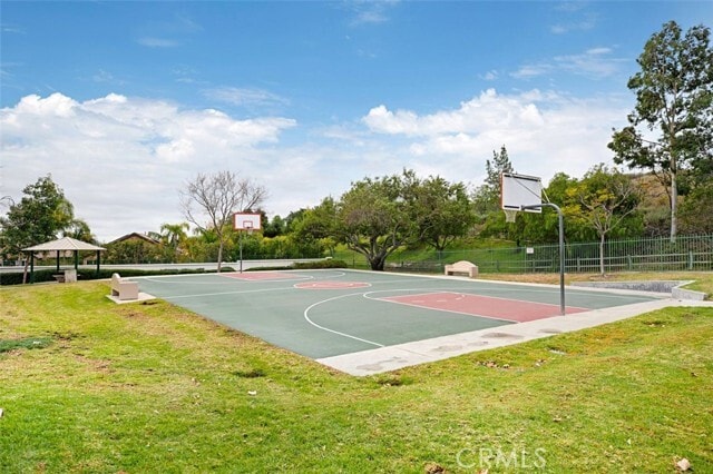 Building Photo - 28 Lawnridge