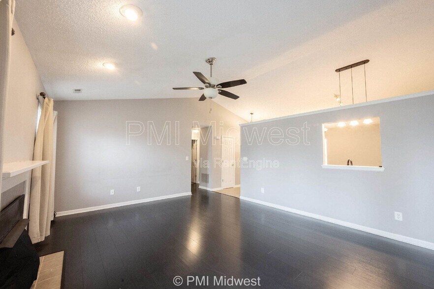 Building Photo - 7912 Bitternut Dr