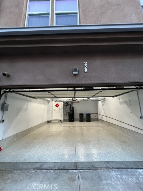 Building Photo - 226 Jeanette Ln