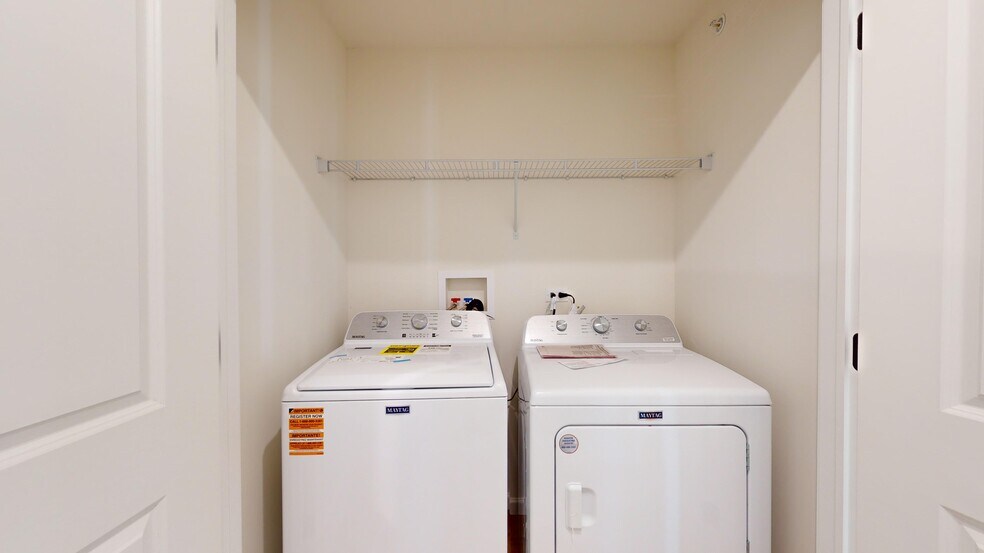 Laundry - 134 Yorktown Ct