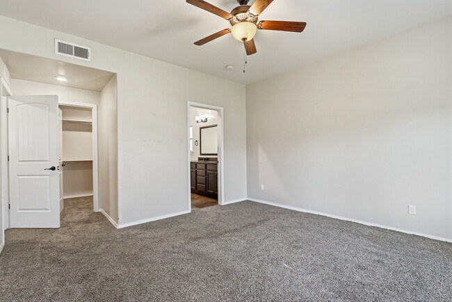 Building Photo - 14920 Willie Worsley Ave