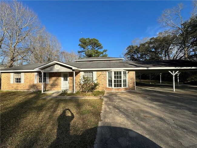 Primary Photo - 7445 Bowers Ln