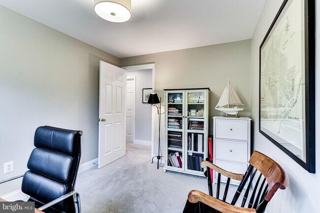 Building Photo - 6519 Engel Dr