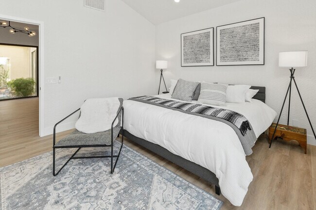 Building Photo - 79735 Northwood