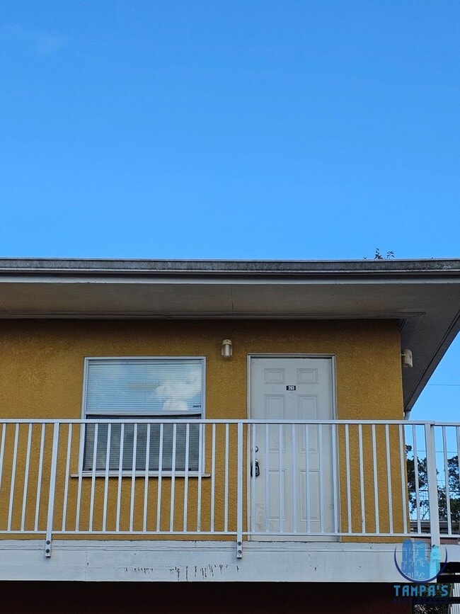 Building Photo - EVERGREEN#119