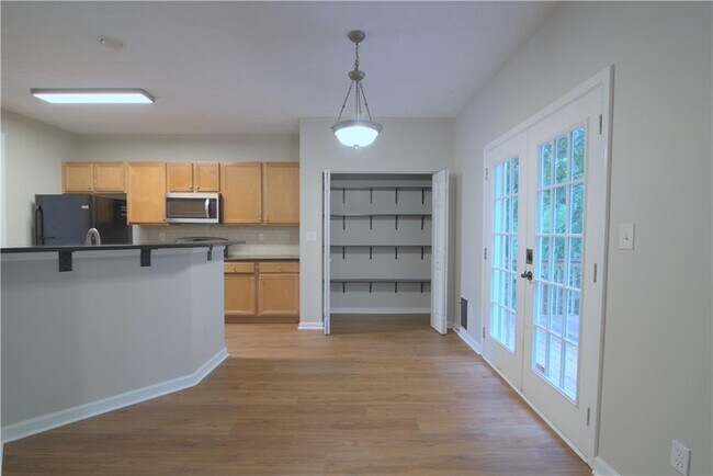 Building Photo - 2013 Ridgestone Landing SW