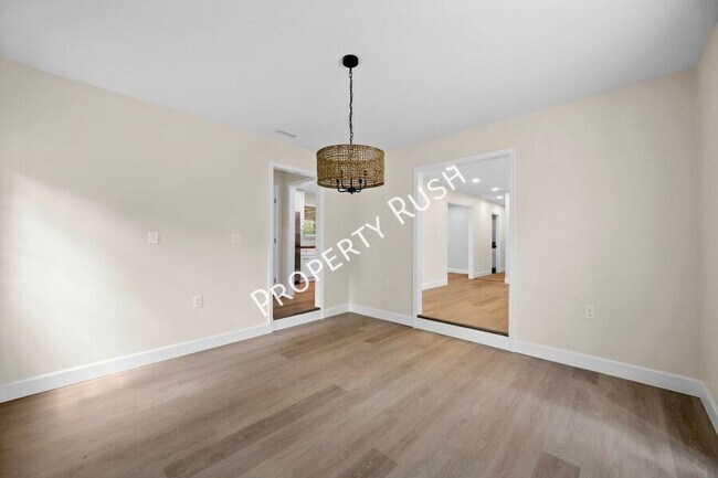 Building Photo - 321 Whitmire Cir