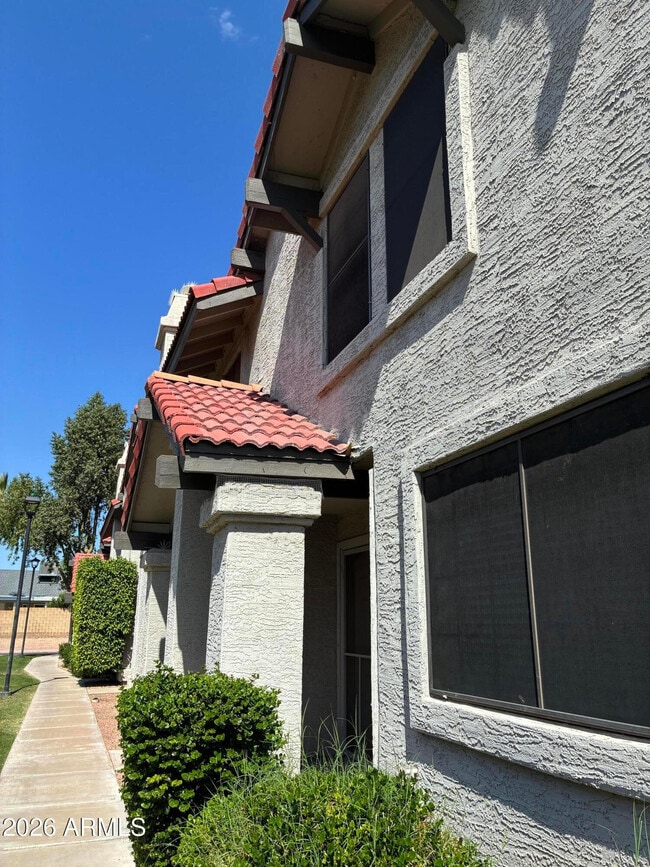 Building Photo - 6262 E Brown Rd