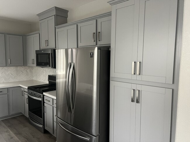 Building Photo - 232 Tuso Ranch Rd