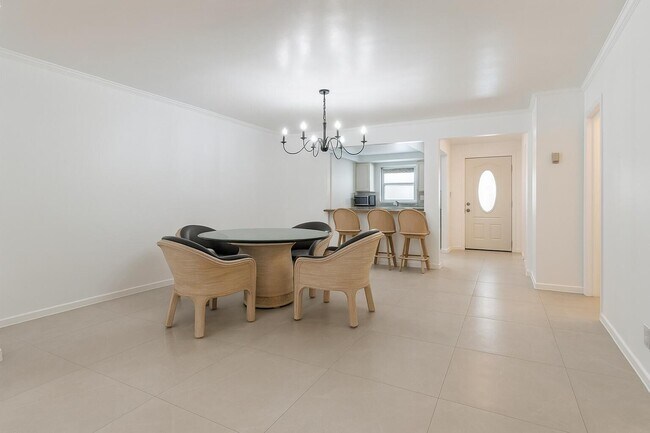 Building Photo - 1217 Surf Rd