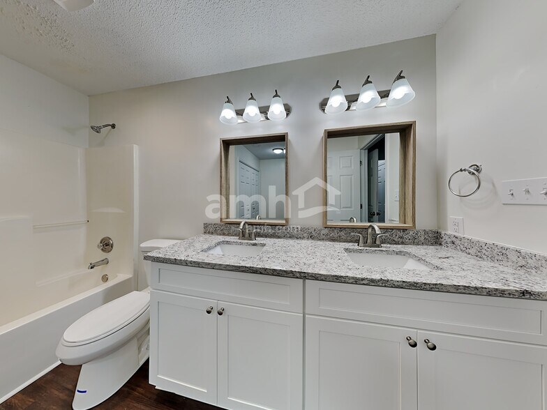 Building Photo - 1769 Ammons Dr