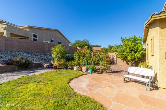 Building Photo - 11877 N Mesquite Hollow Dr