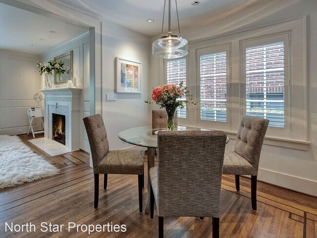 Building Photo - 3 br, 3 bath House - 2650 SW Montgomery Dr