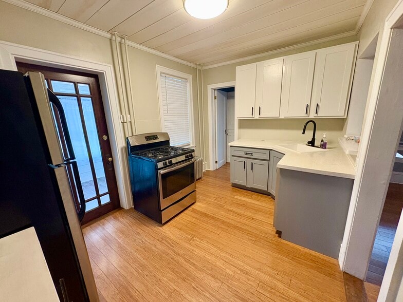 Building Photo - 509 Nutt Rd