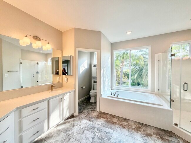 Building Photo - Spacious 5-Bedroom Rocklin Home with Private Backyard Oasis