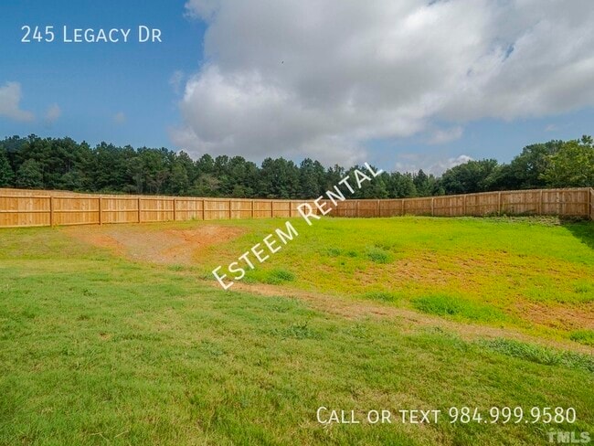 Building Photo - 245 Legacy Dr