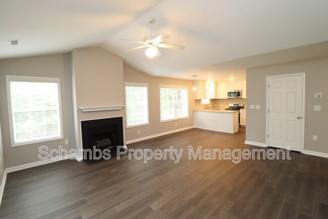 Building Photo - 2023 Bulon Dr