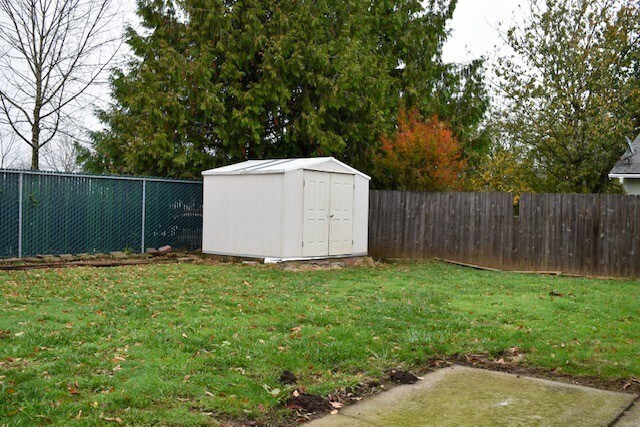 Building Photo - Great 3BD Ranch in Orchards- Gorgeous Laminate Floors Throughout!