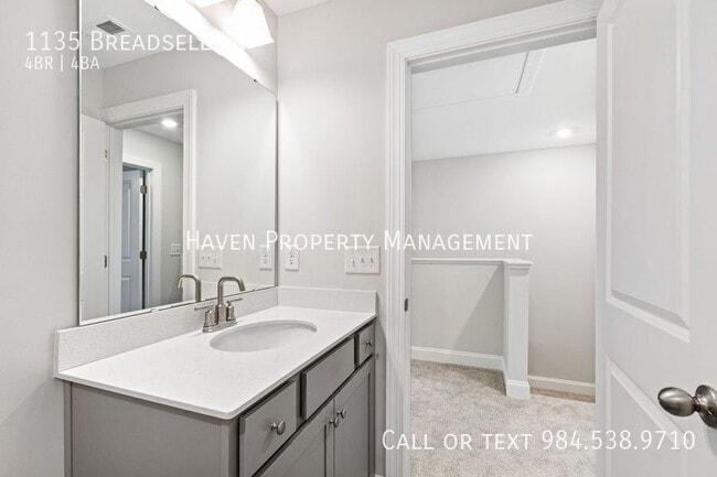 Building Photo - 1135 Breadsell Ln