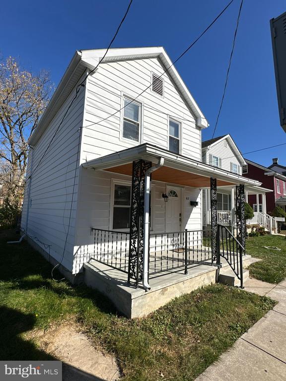 Building Photo - 62 Bethel St