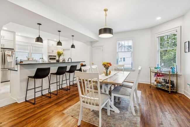 Building Photo - 501 N 41st Ave