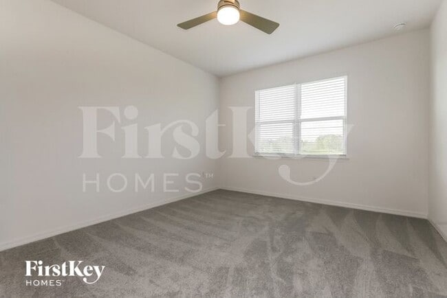 Building Photo - 214 Windsor Reserve Dr