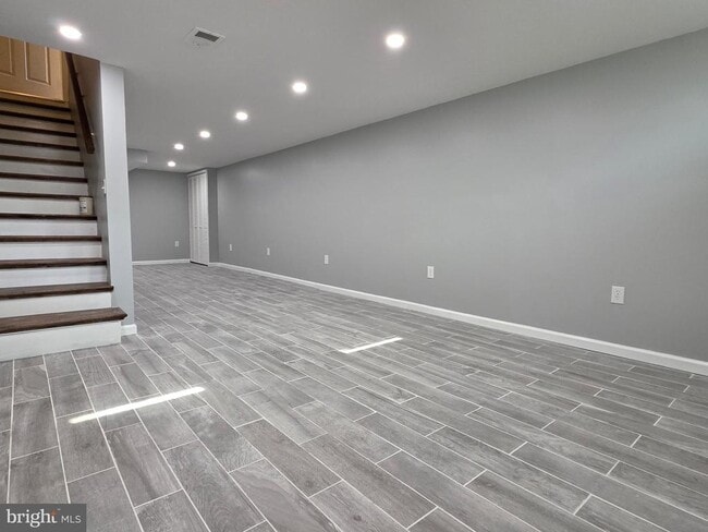 Building Photo - 28 Briar Ln